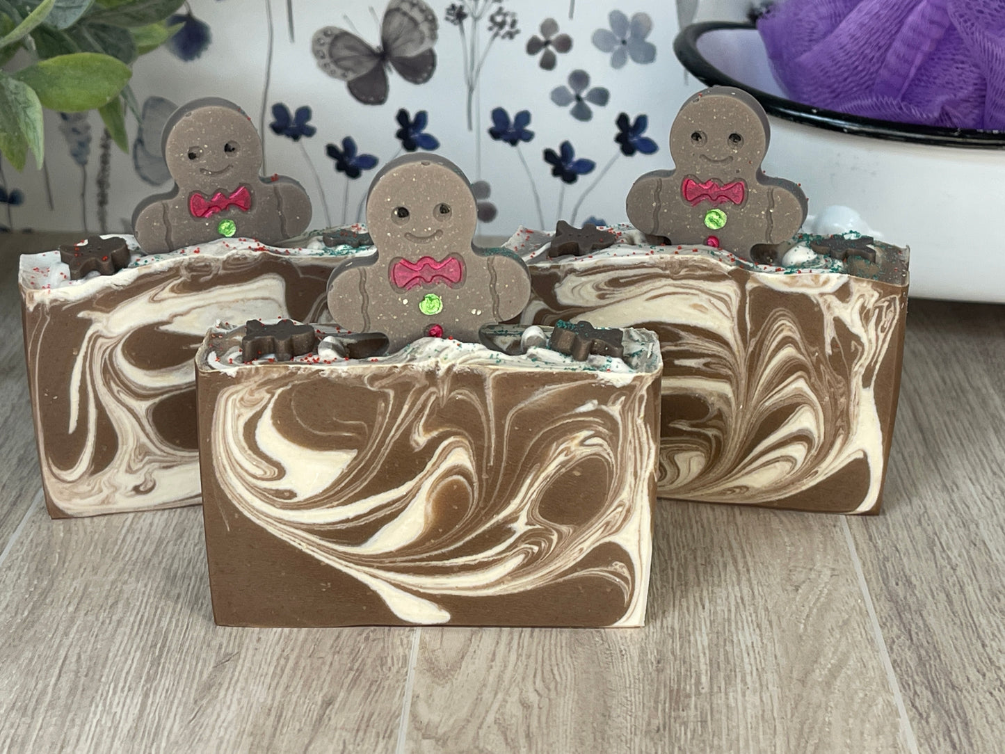 Suds, suds as fast as you can!