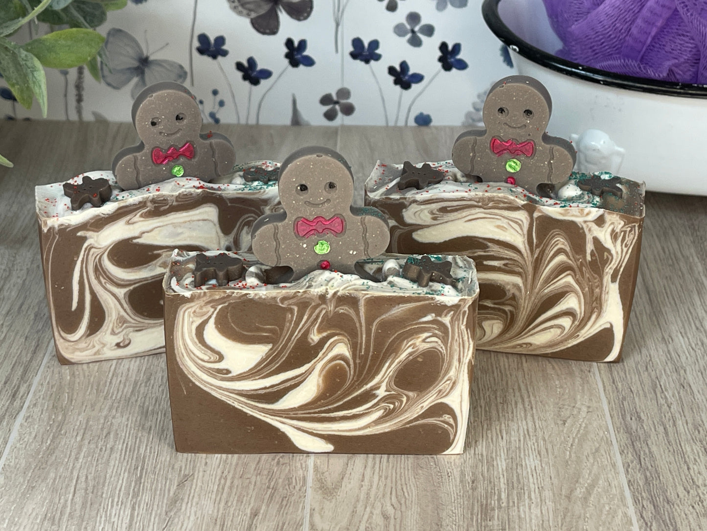 Suds, suds as fast as you can!